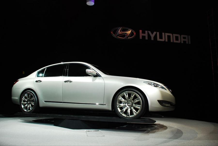  Hyundai Genesis Concept 2007 года  (фото 24 из 60)
